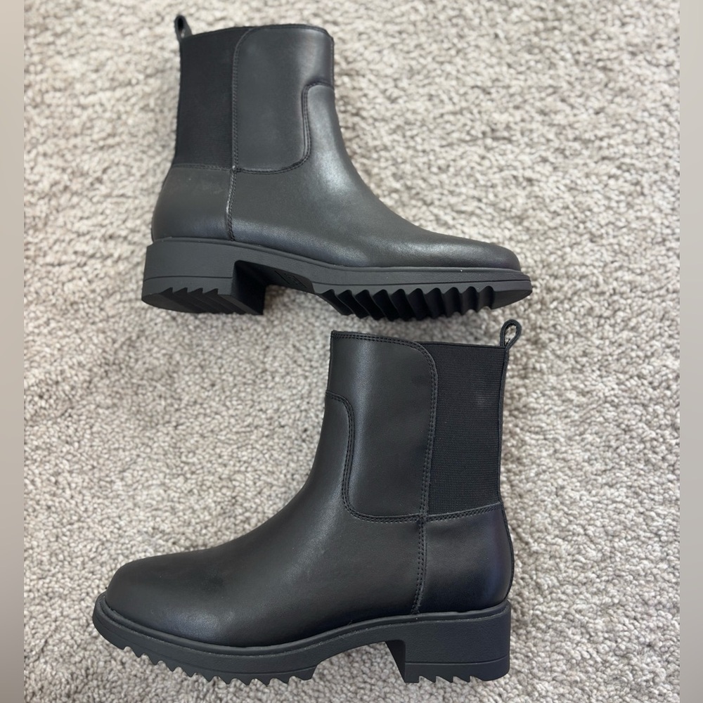 Blondo Black Ankle Boots (Waterproof)
